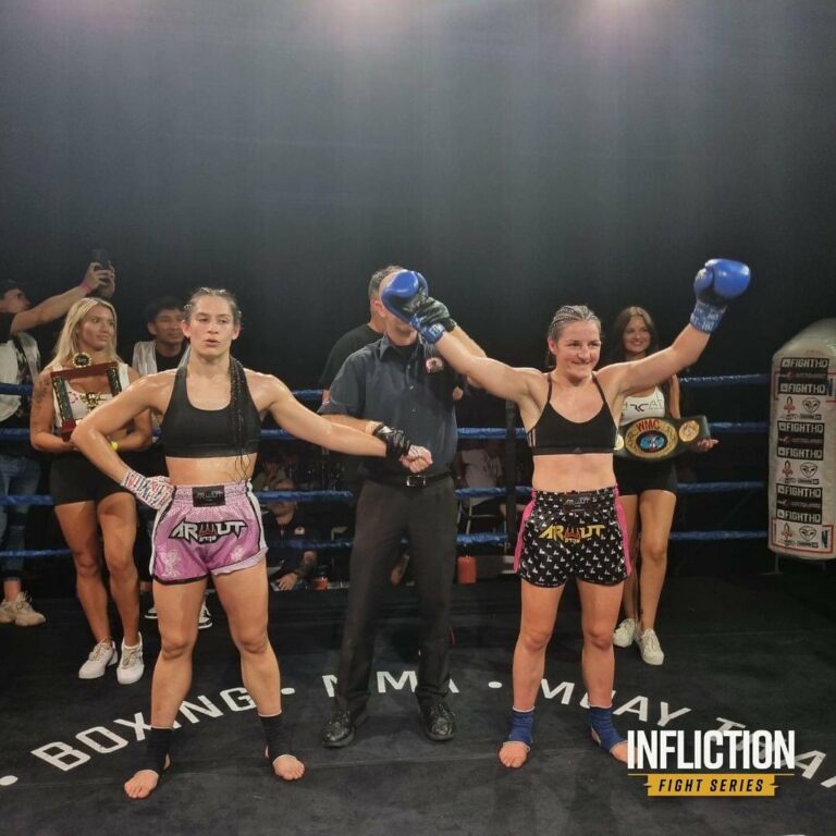 Bryony Soden takes out Infliction X Super 4 Women Tournament